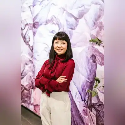 袁梅英